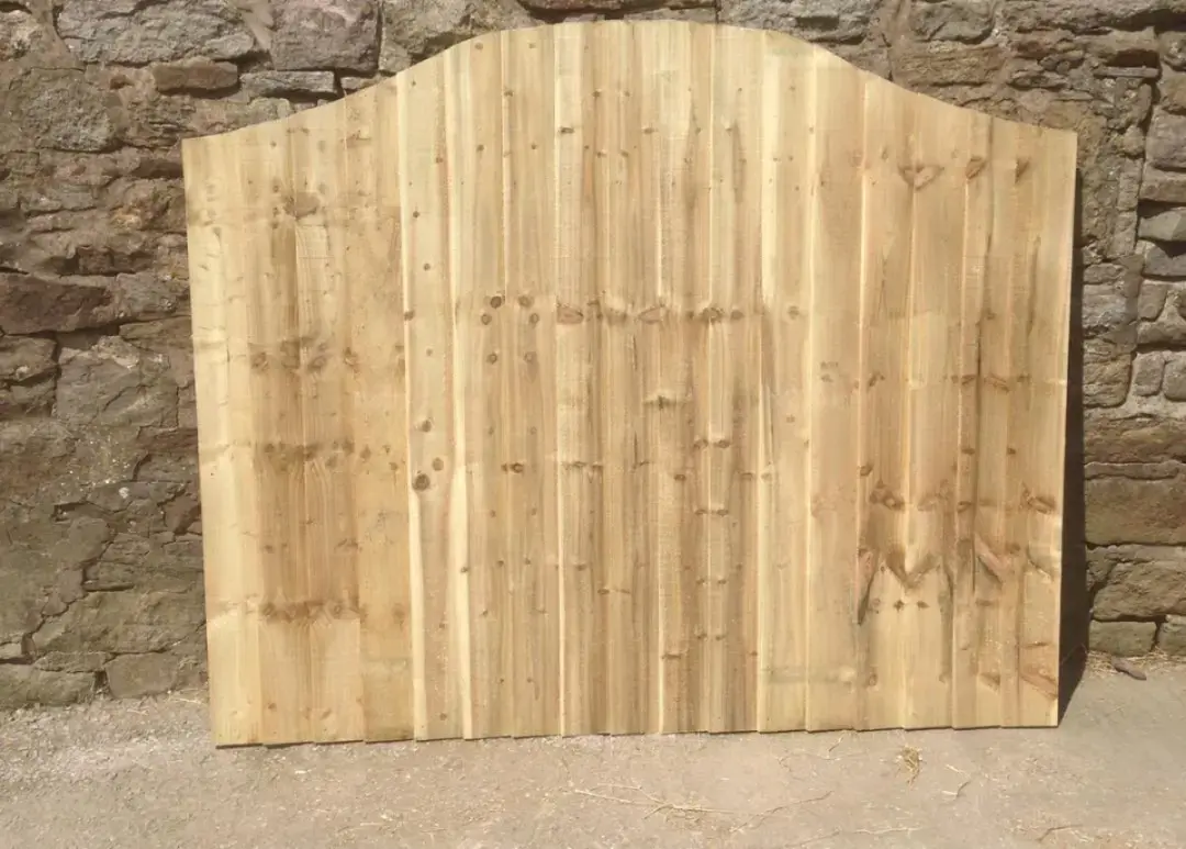 Arched-top closeboard timber fence panel
